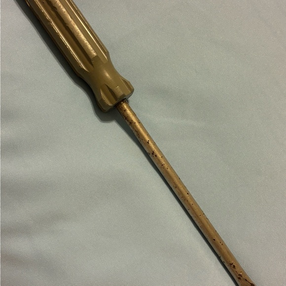 4-Pc. VINTAGE HAND-TOOL COLLECTION… - Picture 8 of 11